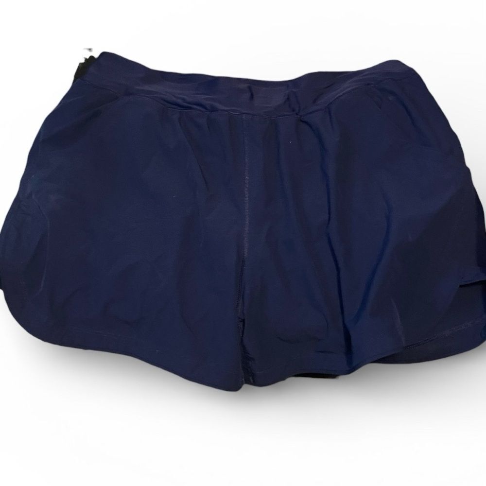Lands' End Women's Navy-Blue Athletic Shorts Size 20W